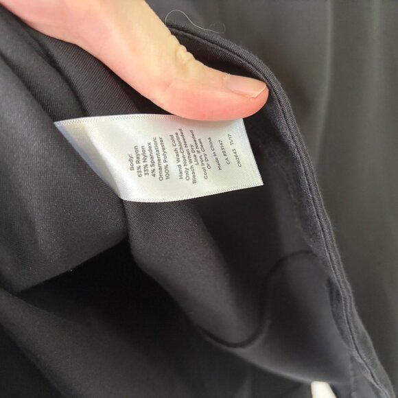 Talbots Black Fit & Flare Stretch Dress Eyelet Lace Detail Knee Length Size 10P - Picture 7 of 7